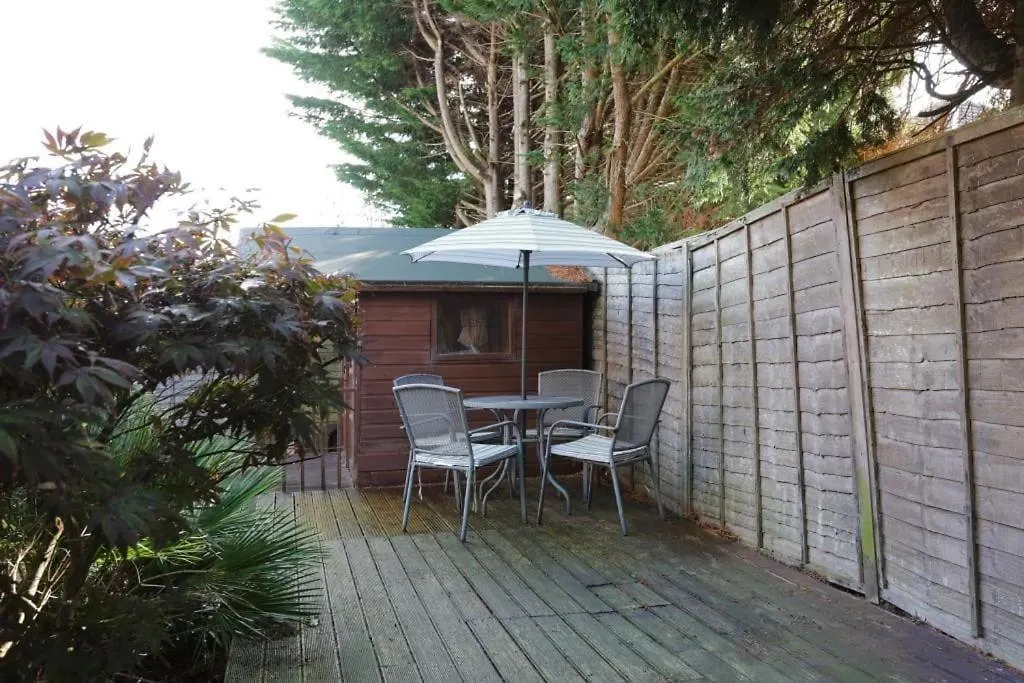 Дом отдыха Bournecoast: Large Home Near Beach / Shops -Hb8380 Пул